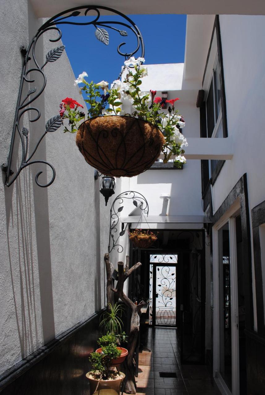 Hotel Tres Sofias Queretaro Ngoại thất bức ảnh